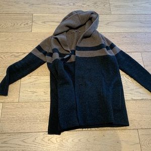 Small Vince long cardigan with pockets and hoodie